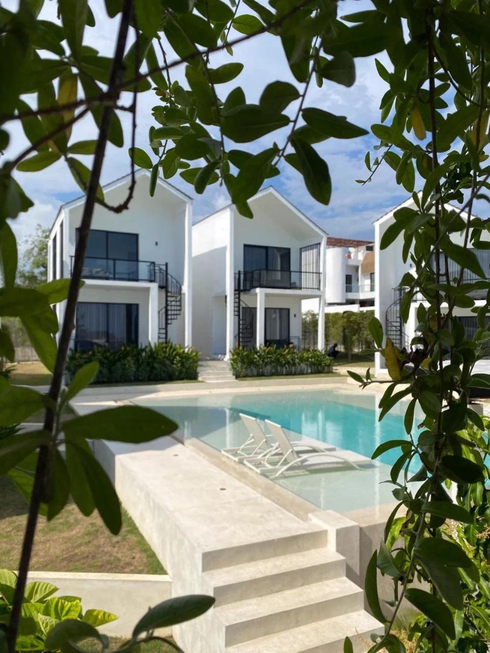 Villa Valeria Ungasan Екстериор снимка